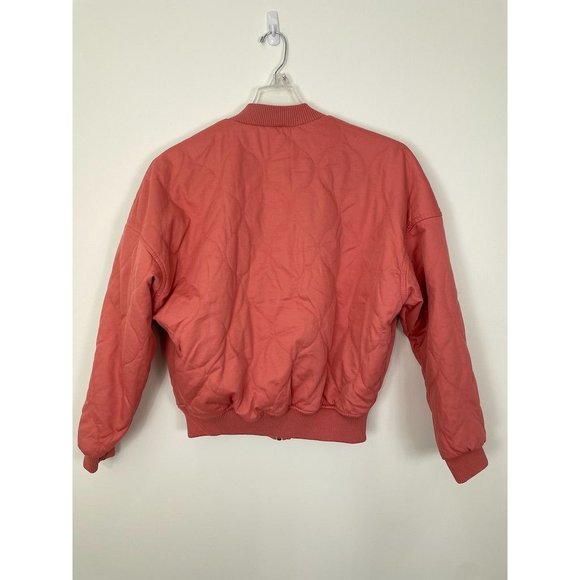 Universal Thread Women's Bomber Jacket XS Pink Zip Puffer Quilted Pockets New - Picture 5 of 9